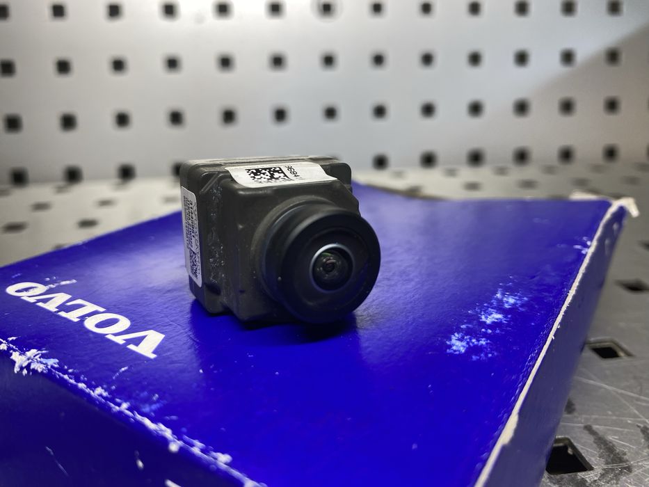 Камера  кругового обзораVolvo XC90 XC60 XC40 V90 V60 S90 31445951