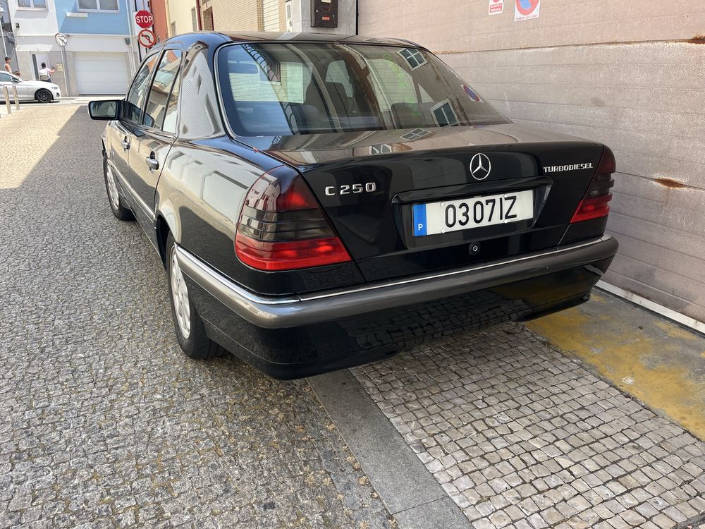 Mercedes 250 turbo