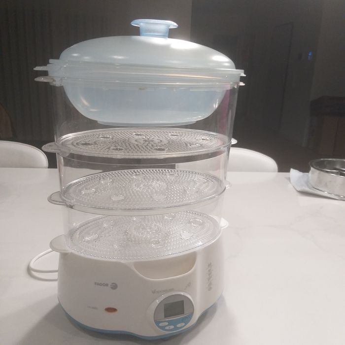 Panela cozer a vapor com 3 compartimentos Fagor nunca foi usada