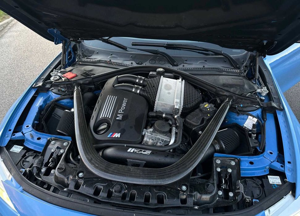 BMW M4 F82 2016 Performance