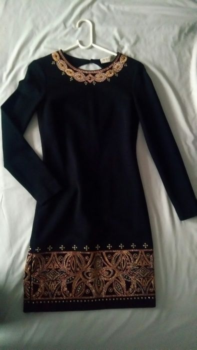 Emilio Pucci Sukienka czarna mini koktajlowa z aplikacjami r. S nowa
