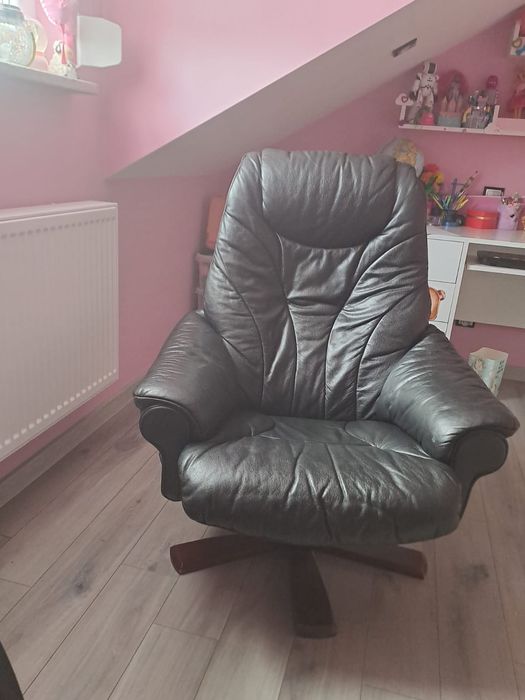 Fotel skórzany z podnuszkiem