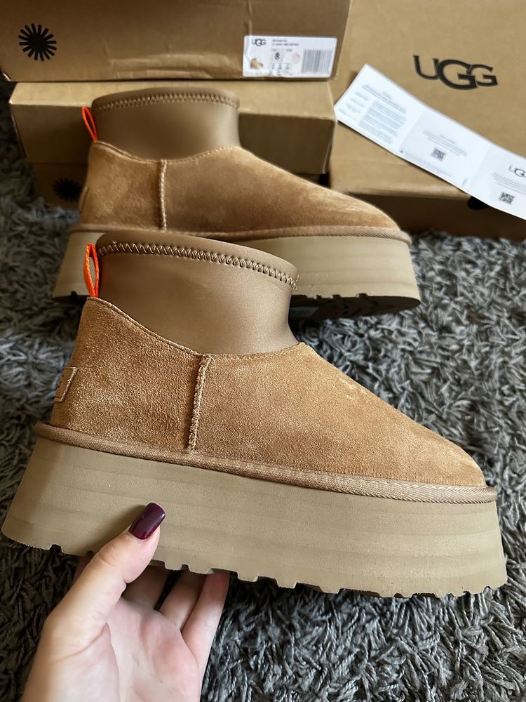 Ugg Clasic mini Dipper