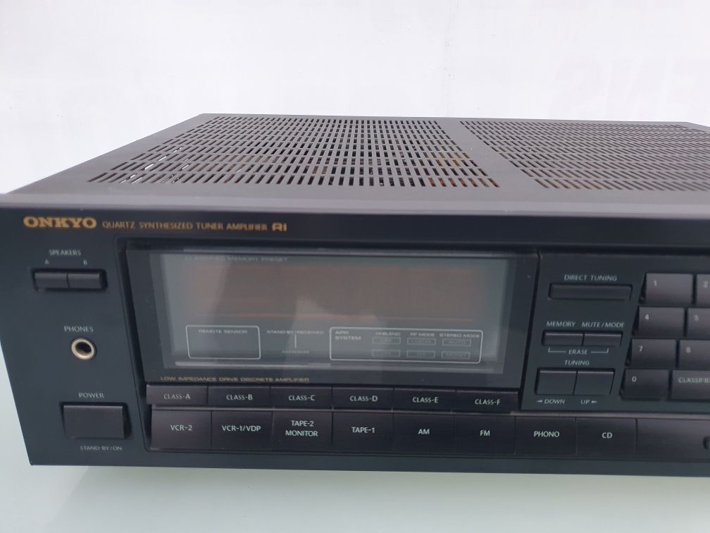 Solidny Amplituner Onkyo Tx-7730