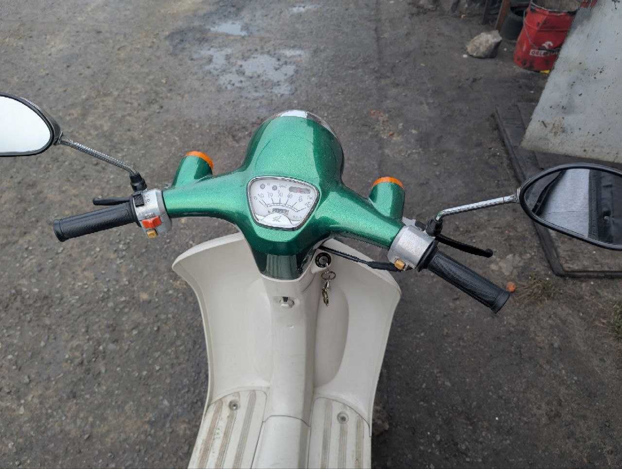 ретро скутер Honda Giorno AF-24 50 кубів з документами