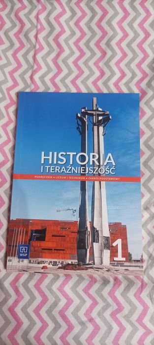 Podręcznik " Historia i teraźniejszość HIT 1 "