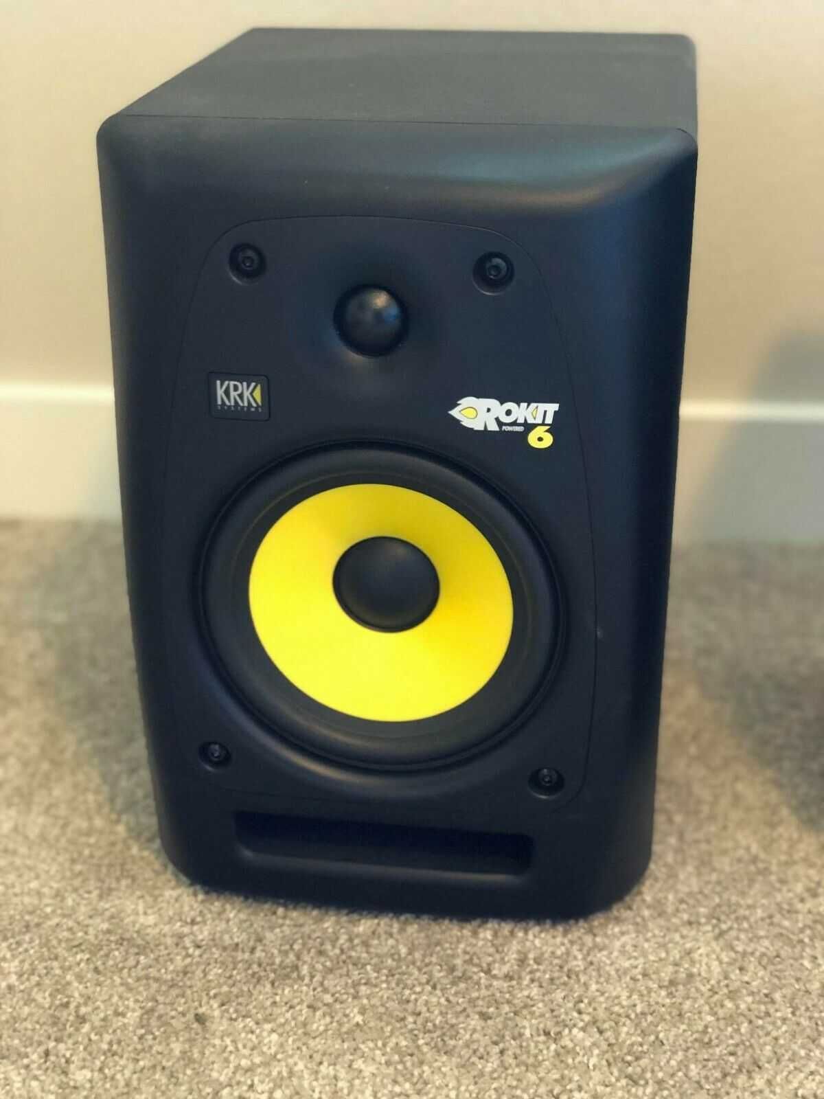 Активные студийные мониторы KRK Rockit Powered 6 (KRK RP6) Пара