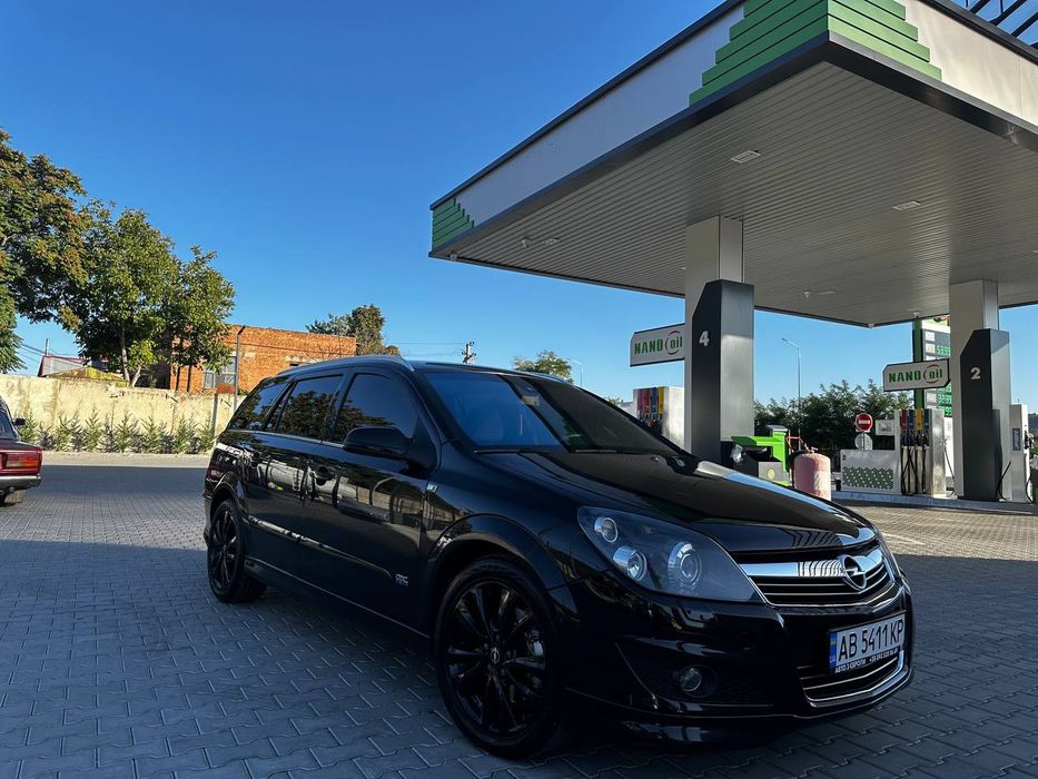 Opel Astra OPC 2009