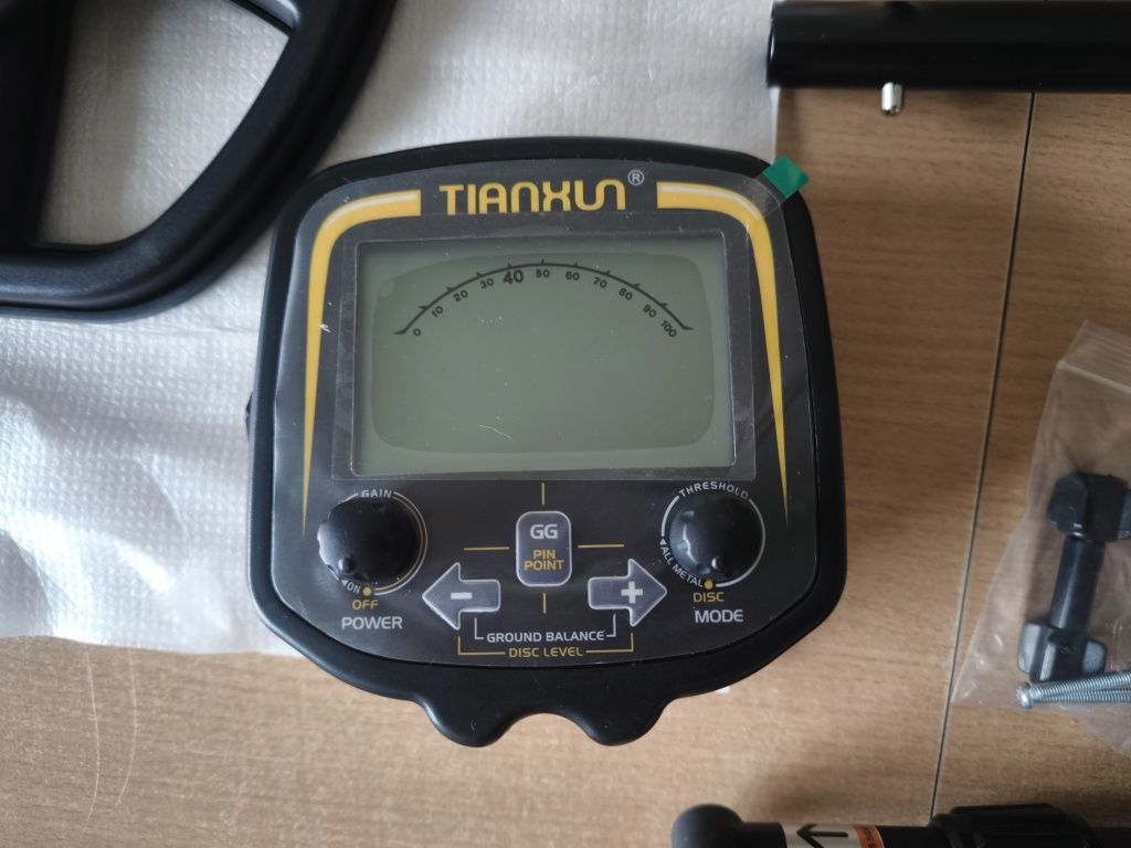 Wykrywacz metali Tianxun TX-850 Nowy