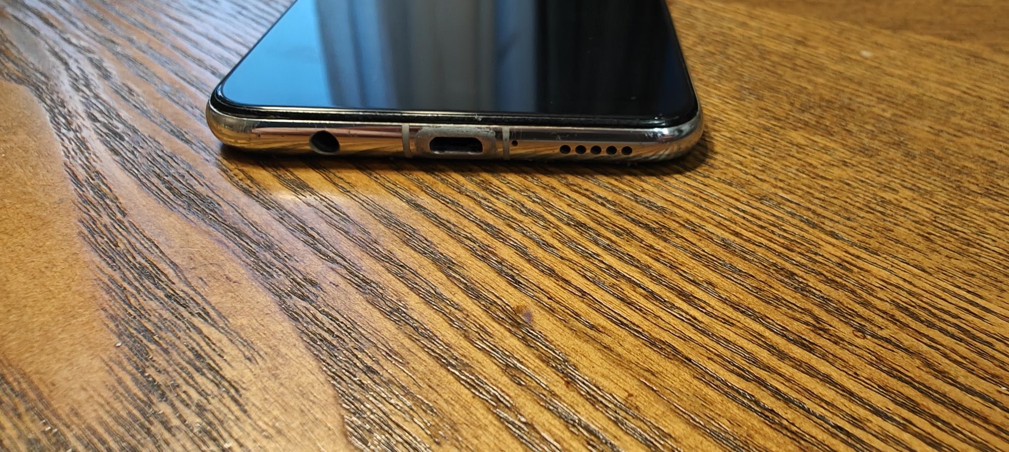 Huawei p smart plus 4/64gb