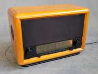 Radio stereo drewniana obudowa.