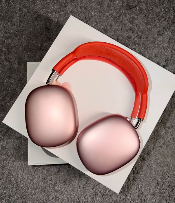 AirPods Max рожеві