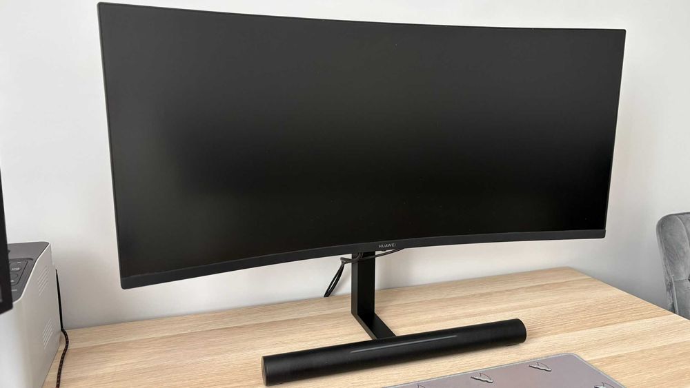 Monitor HUAWEI MateView GT 34” 3440x1440px 165Hz 4 ms Curved
