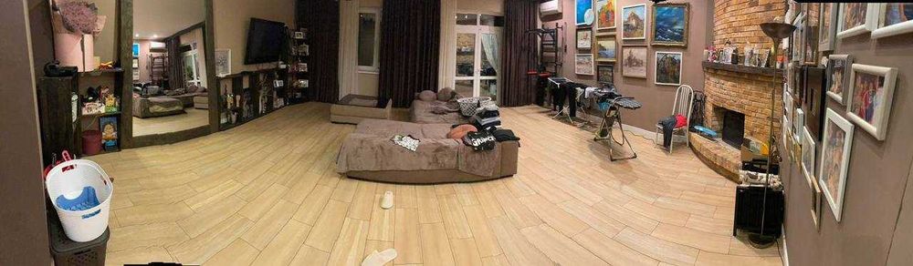 Таунхаус з ремонтом в Ірпені 163 м² Закритий комплекс, камін, меблі.