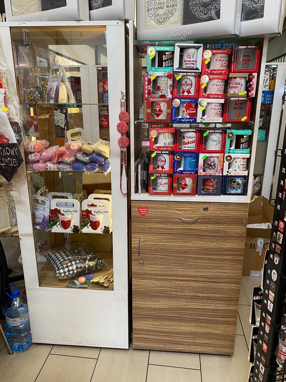 Wyspa handlowa, stoisko pasażowe,  meble do galerii handlowej