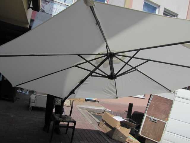 Parasol tarasowy balkonowy ścienny na ścianę okrągły 300cm kremowy