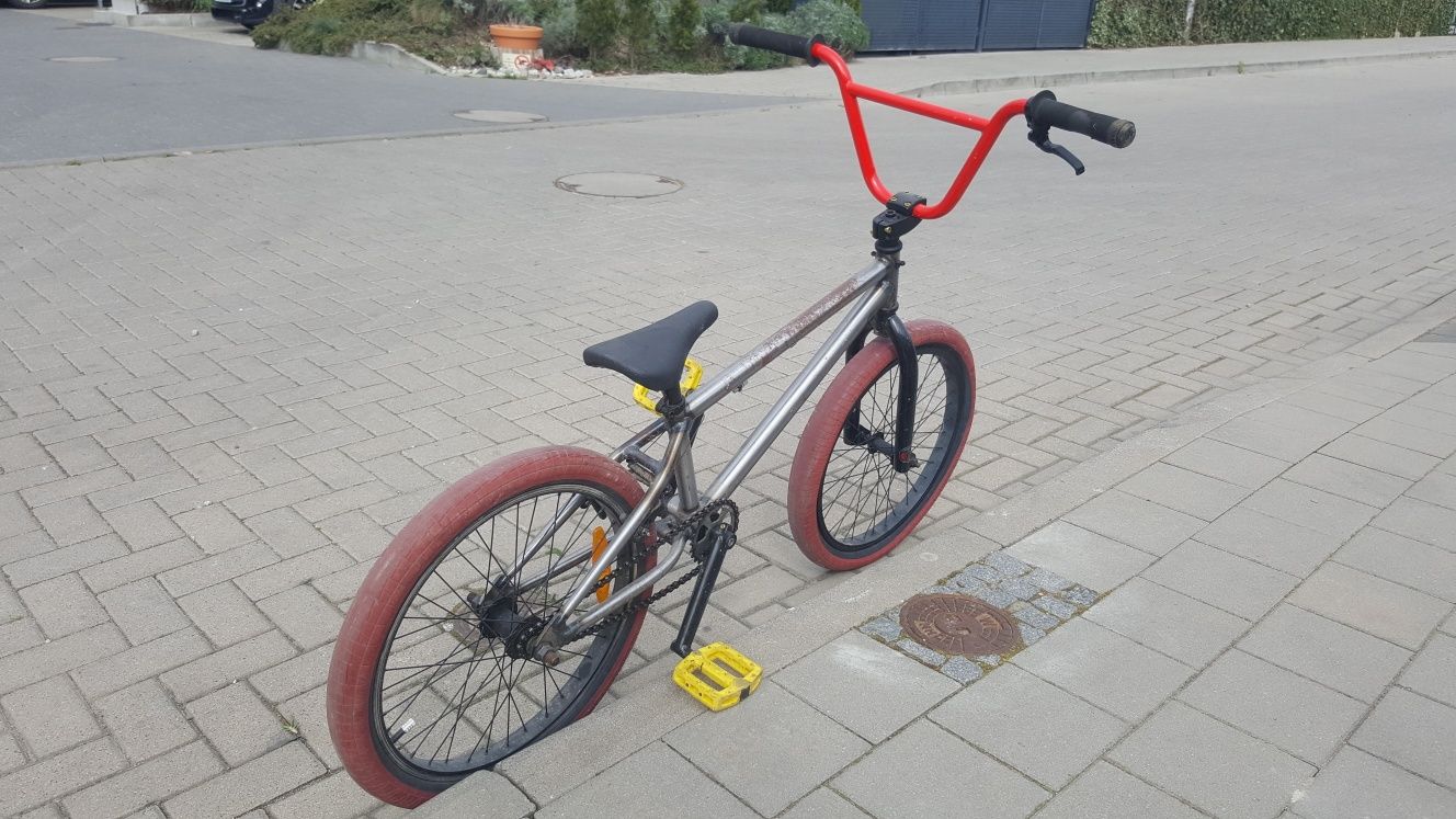 Rower Bmx 6T BIKES