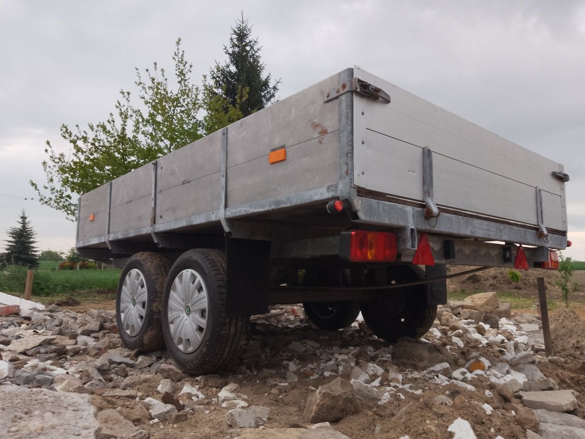 Przyczepa samochodowa ciężarowa dmc 2000kg