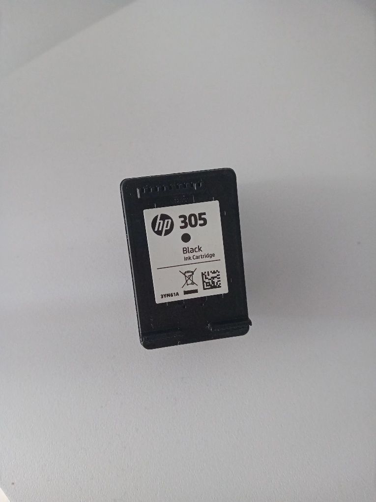 Puste pudelko po tuszu hp 305