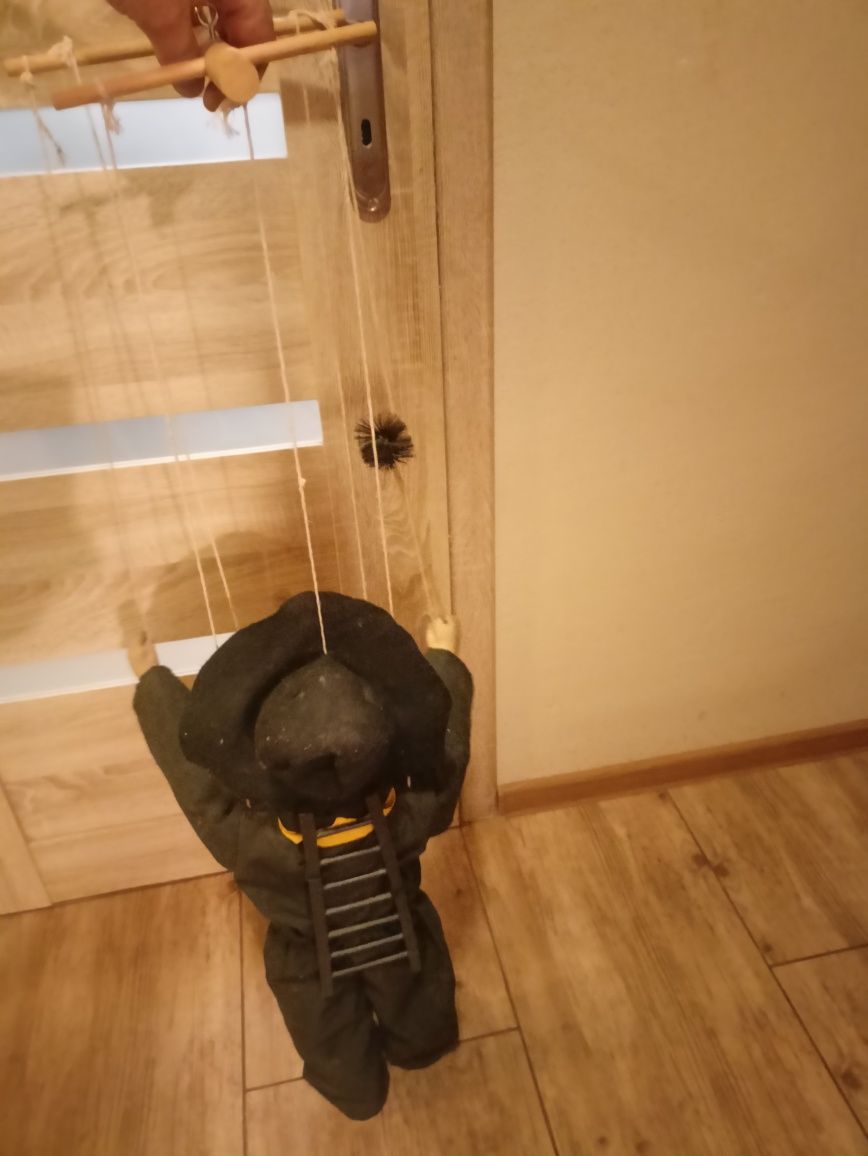 Marionetki dziadek i kominiarz