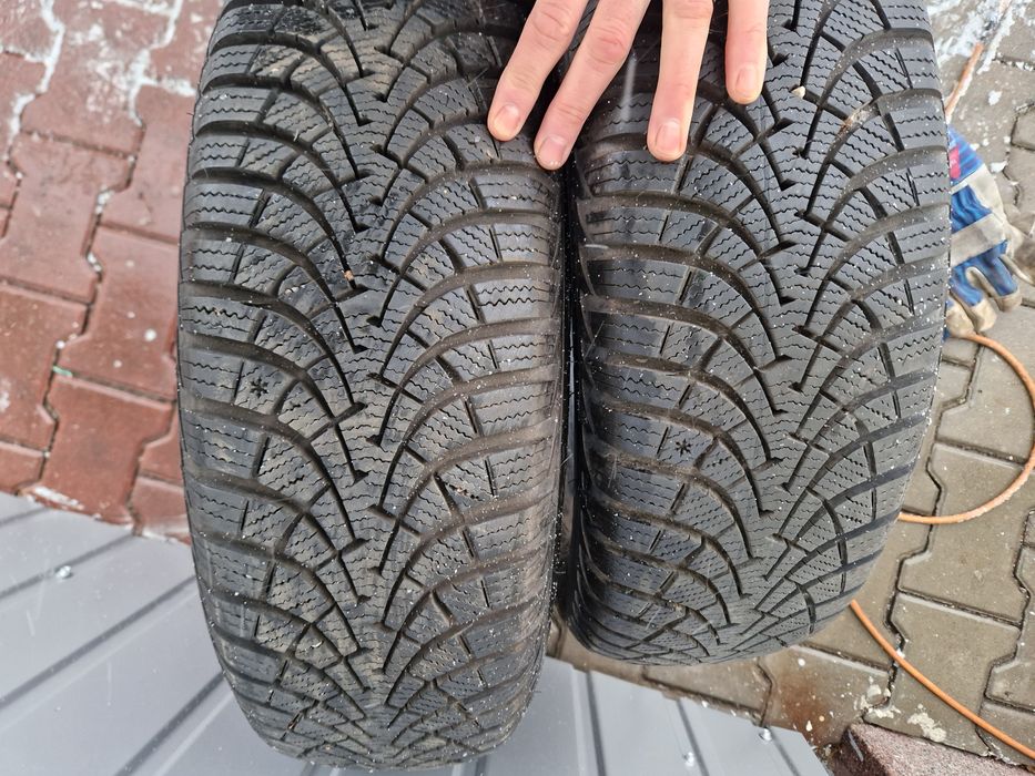 Opony zimowe Goodyear Ultra Grip 9+ 196/65 R15 91T
O
Czytaj więcej: ht