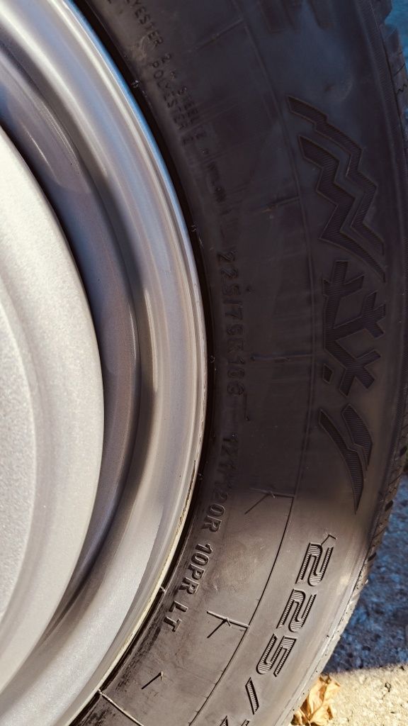 Koła bliźniak IVECO 65C ZIMOWE opony 225/75r16c NOWE oryginalne