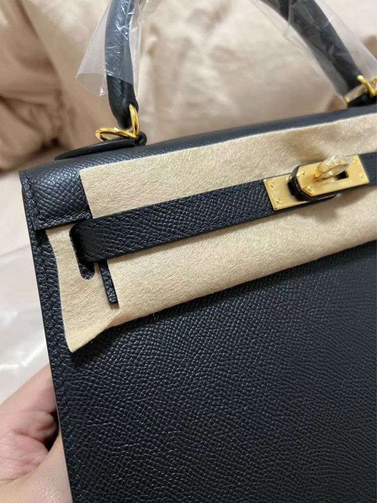 Hermes Kelly 25 Epsom в наличии