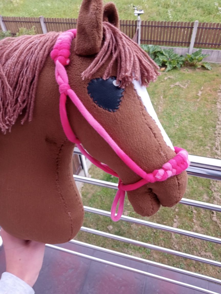 Halter hobby horse a4