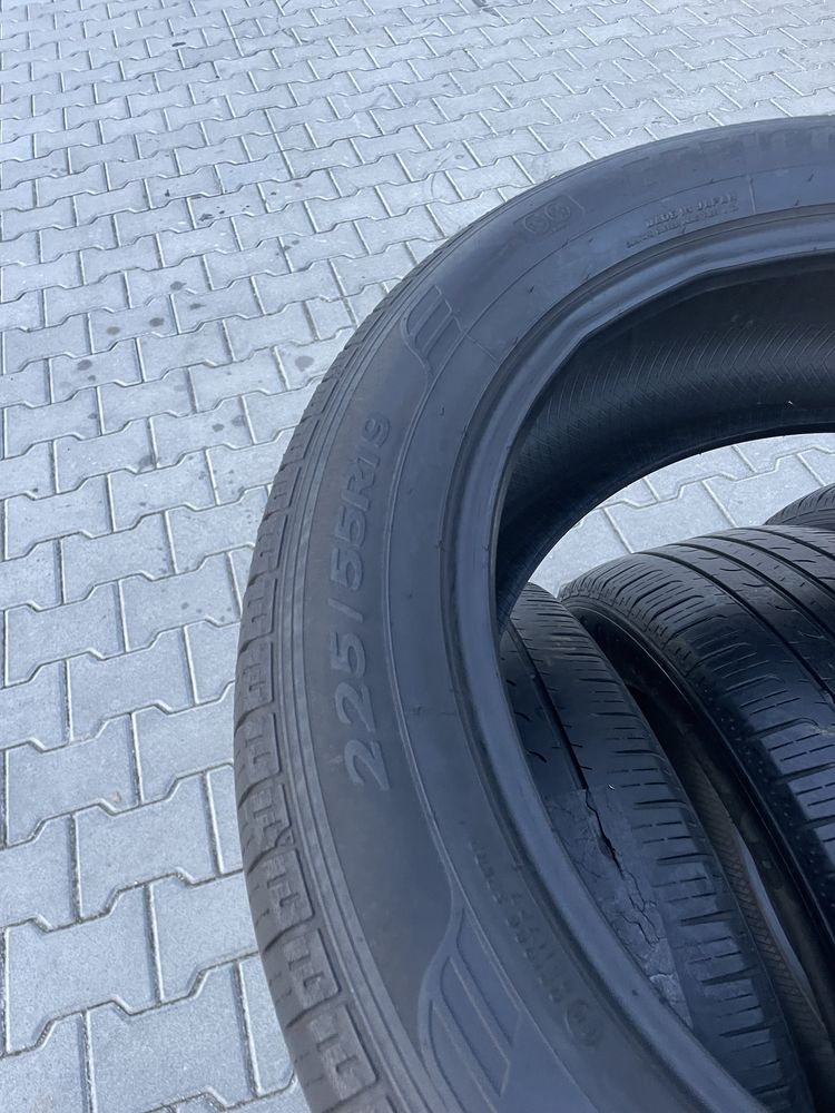 Колеса/резина/гума 225/55R19 Goodyear