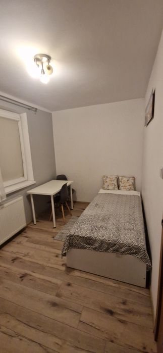 Duży pokój, Centralna 32