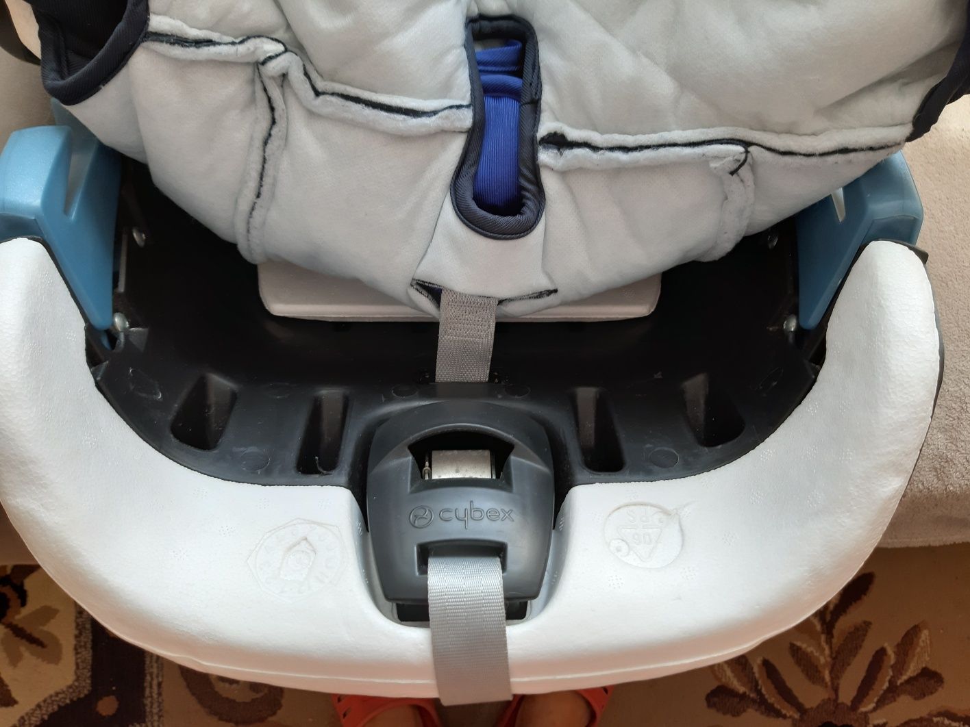 Nosidełko cybex Aton 4 + adaptery do wózka