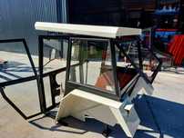 Kabina kabiny ciagnikowe c330 c360 mf t25