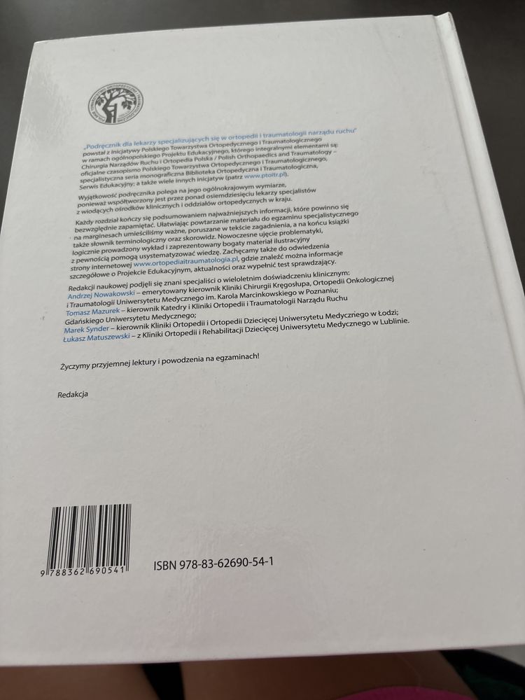 Podręcznik dla lekarzy specjalizujących sie w ortopedii i traumatologi