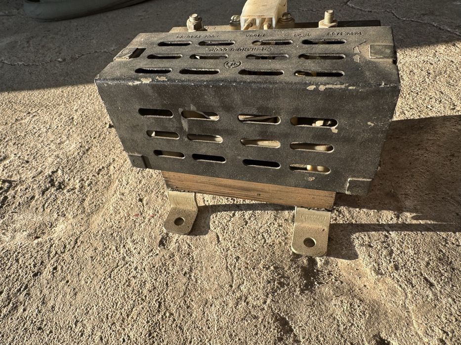 Перетворювач напруги ЗІЛ 130 преобразователь