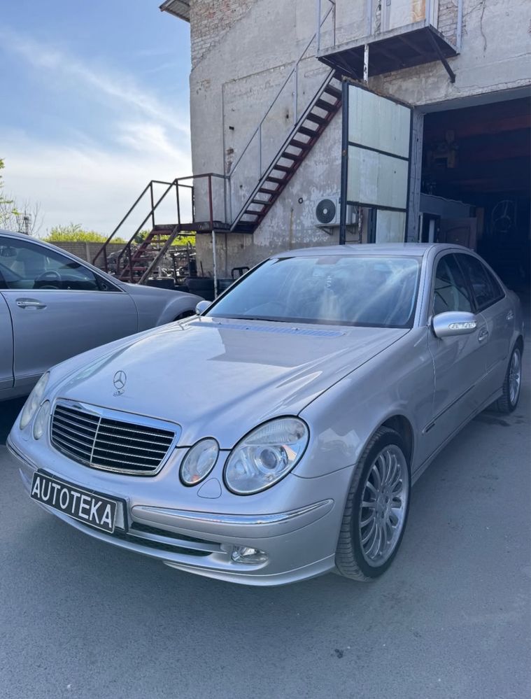 Дверька W211 Mercedes АвтоРозборка Мерседес Авторазборка