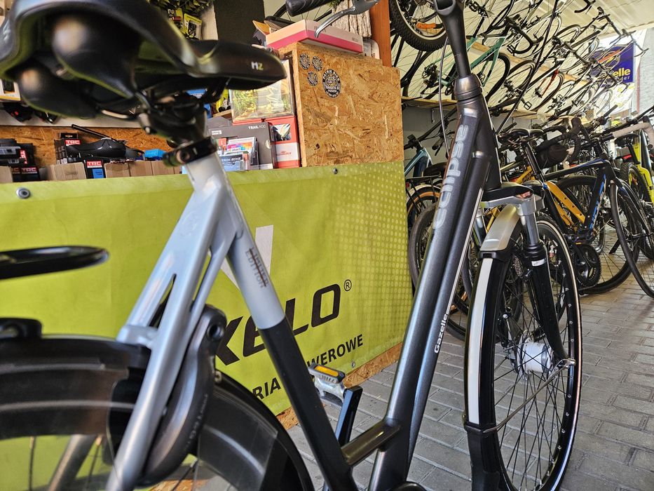 GAZELLE eclipse  rower miejski damski 8 biegów NEXUS prądnica amor 28