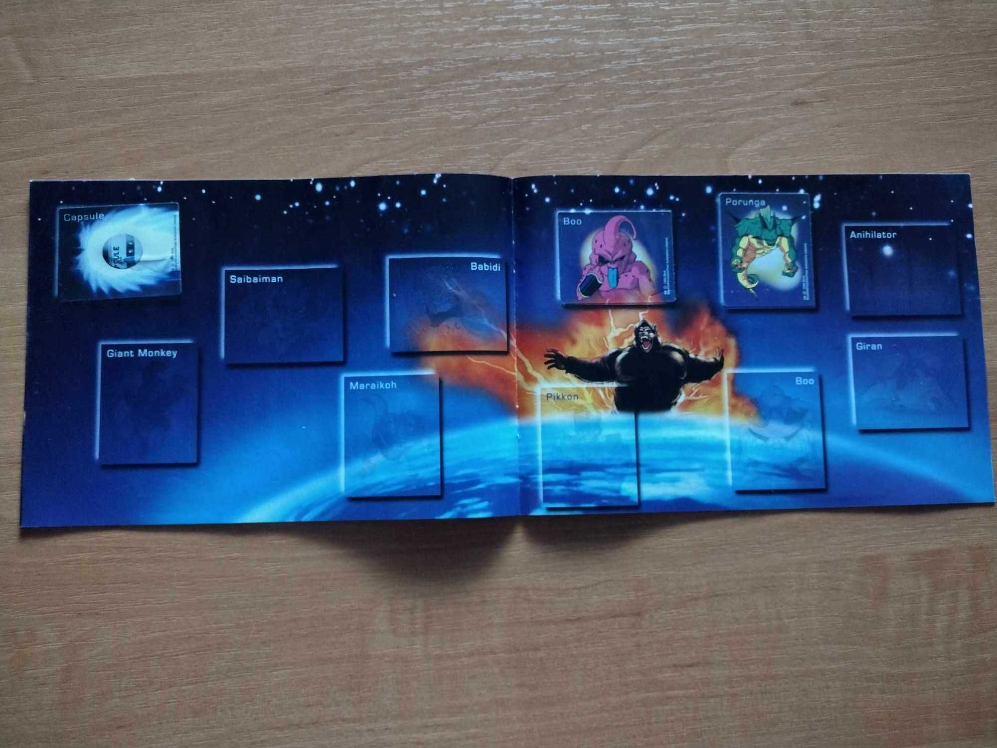 Dragon Ball Z - album na naklejki, zawiera pojedyncze naklejki