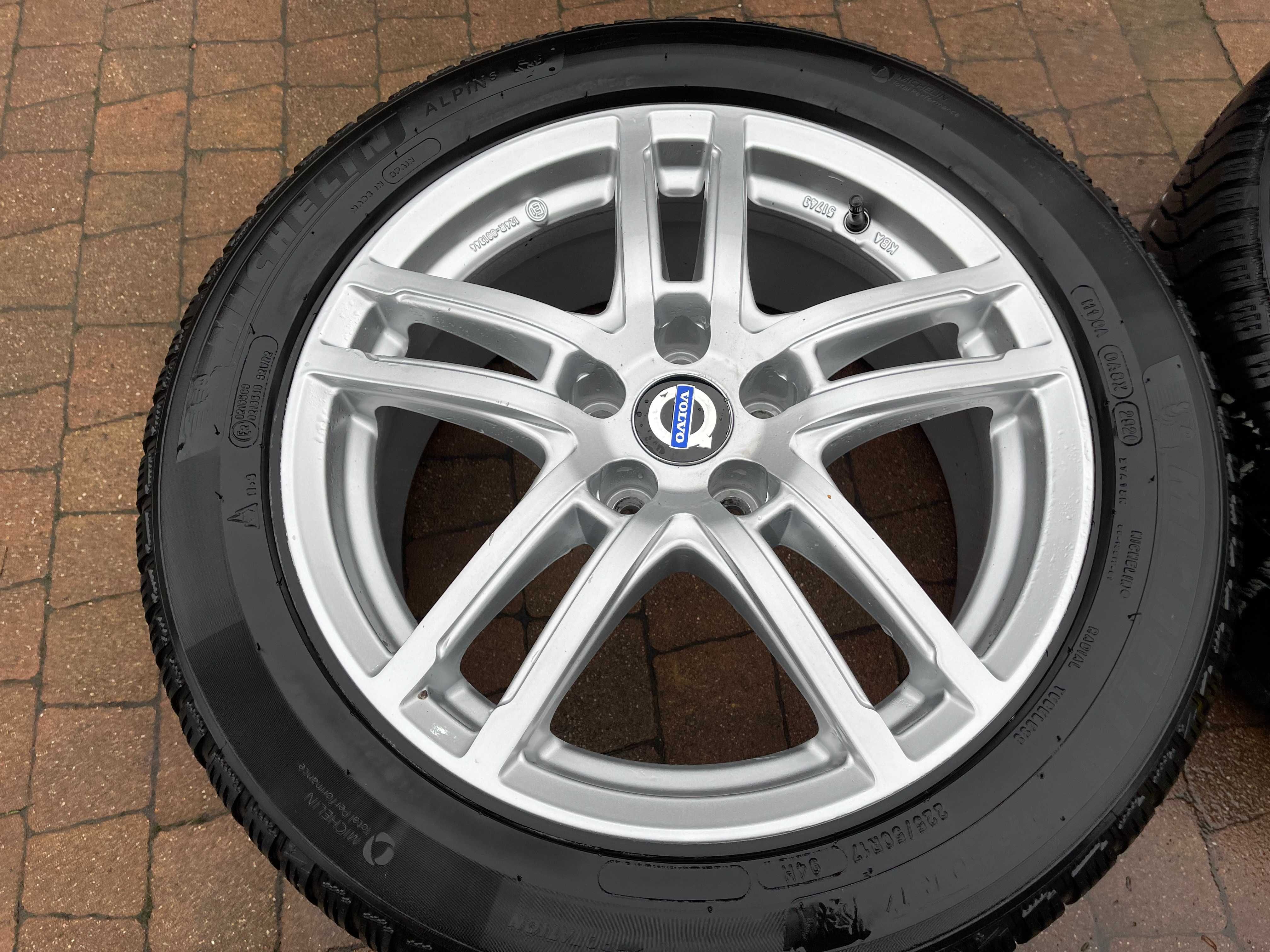 3687. Koła zimowe Volvo V60 II V40 V70 5x108 ET40.5 225/50/17 Michelin