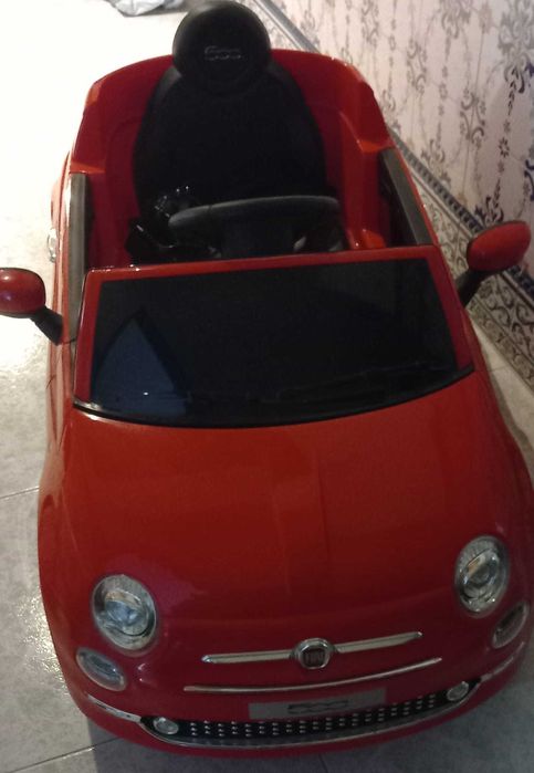 Carro de criança a bateria