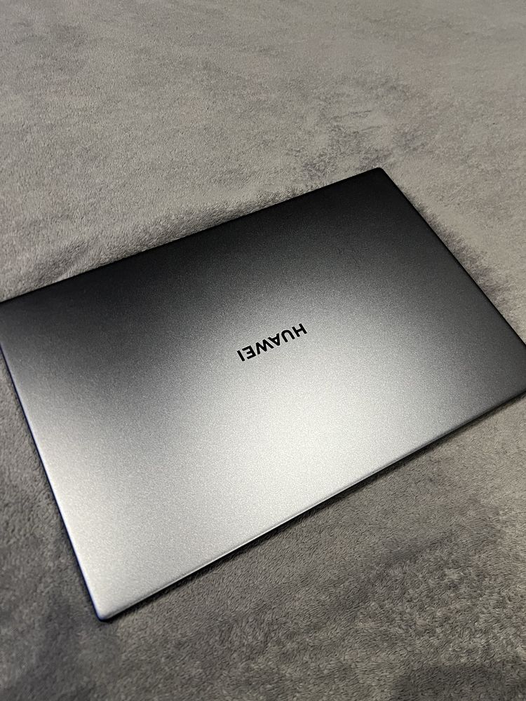 Huawei Matebook d14