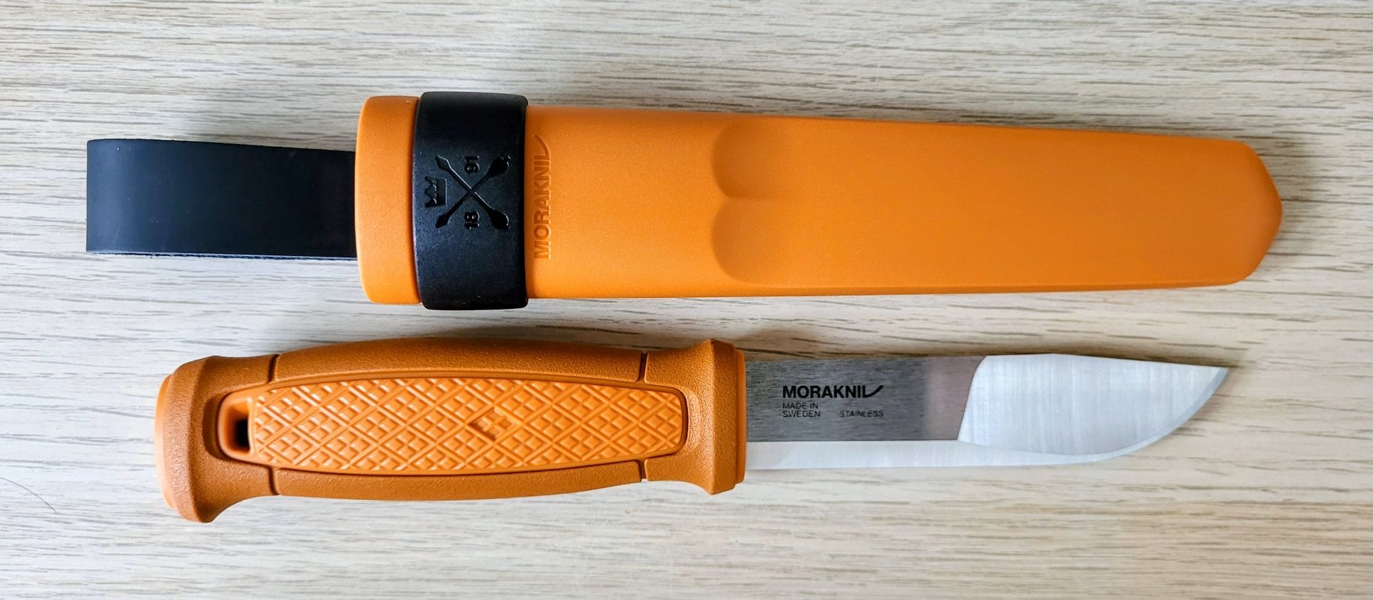 Nóż Mora Kansbol Stainless Burnt Orange - pomarańczowa, nierdzewna