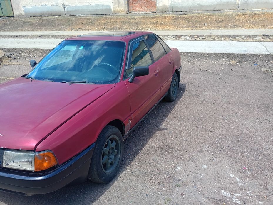 Ауді 80 на ходу по тп