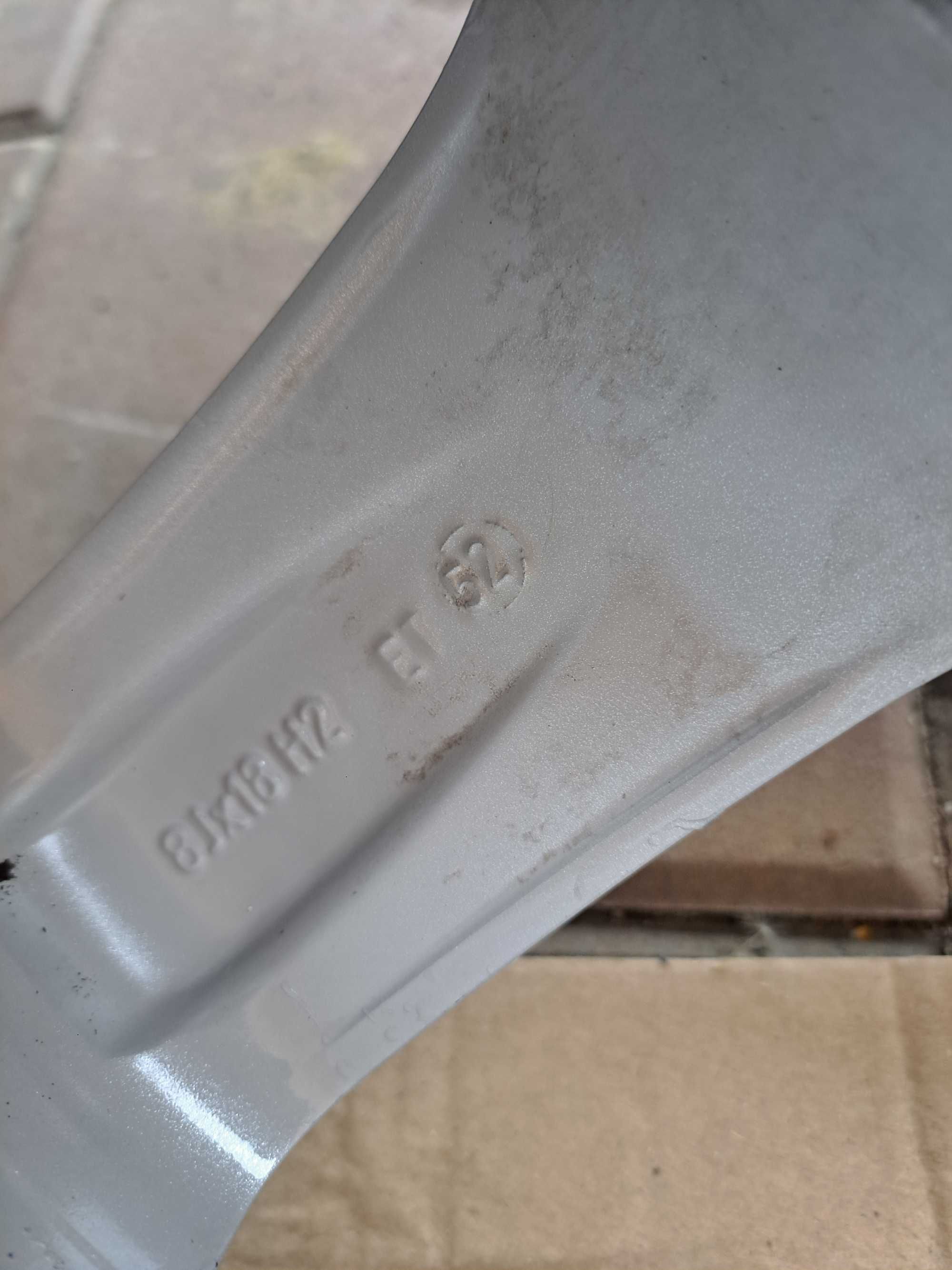 Alu Felgi Aluminiowe 18 Cali 5x130 Audi Q7 Tuareg Czujniki !!