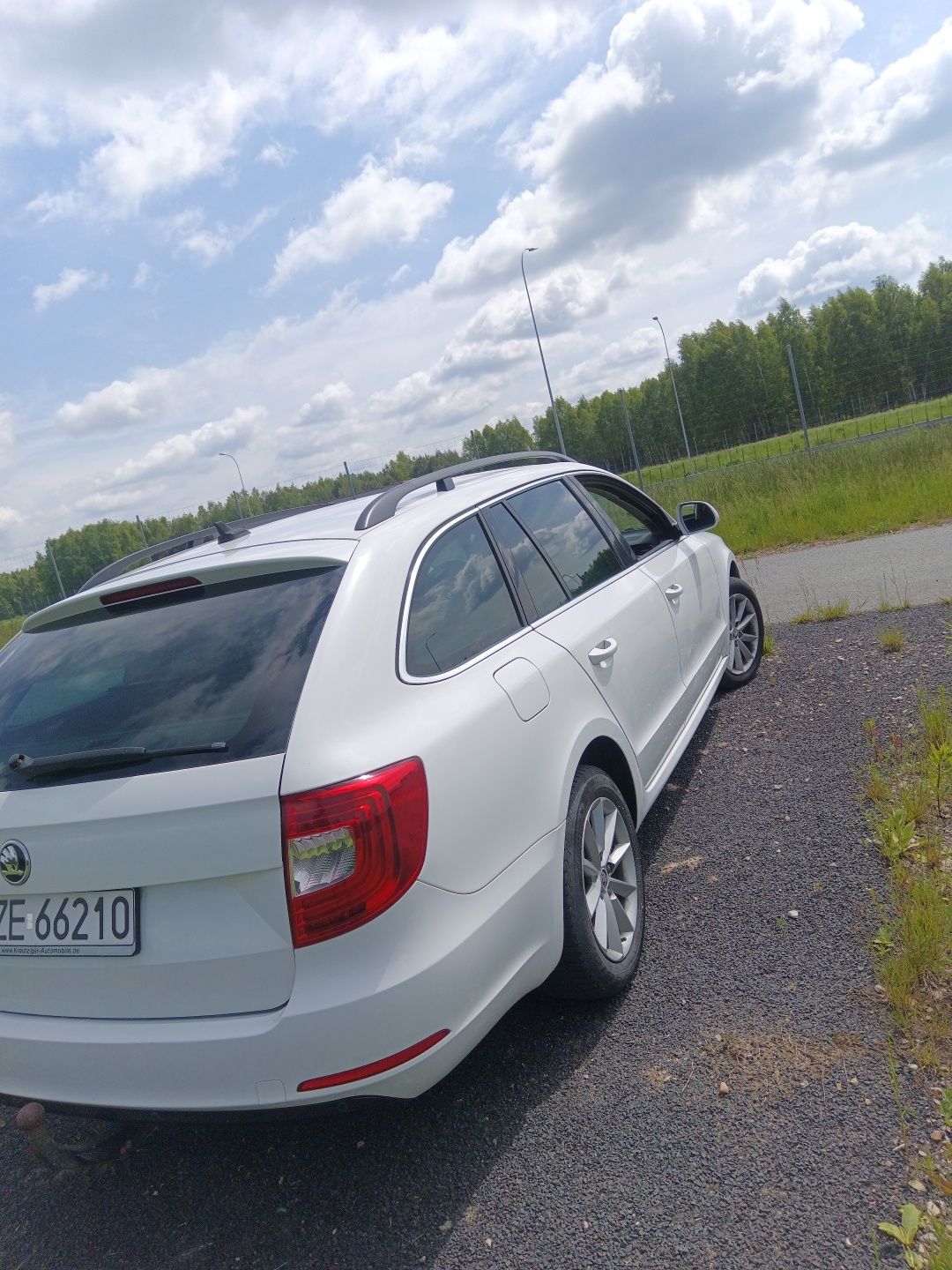 .Skoda .superb...