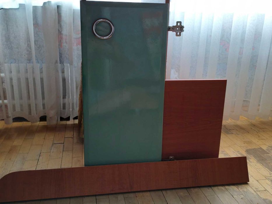 Комп’ютерний кутовий стіл + тумбочка з ящиками