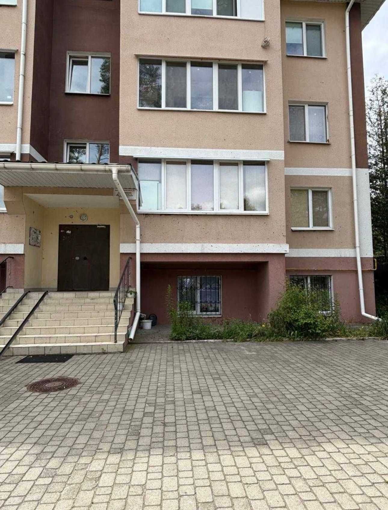 Продаж 2к квартири  з ремонтом біля Центрального Парку