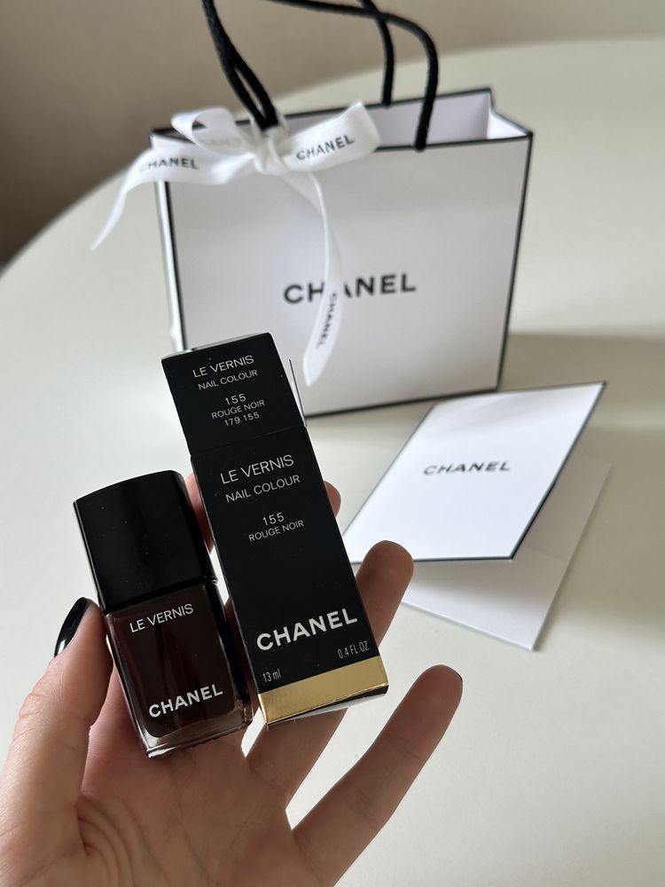 Новий лак chanel rouge noir nail polish