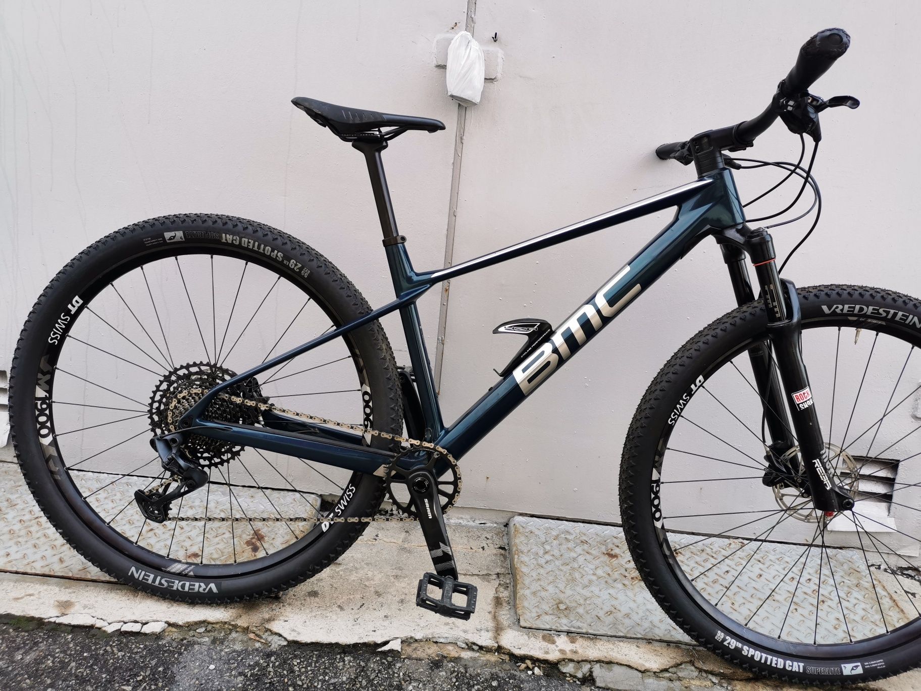 Премиальный BMC Twostroke 01 Two 29 carbon dt swiss