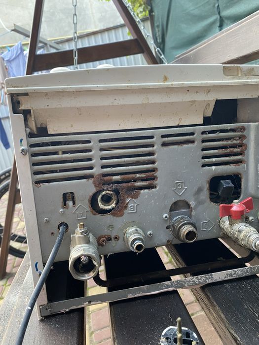 Двухконтурний котел Арістон