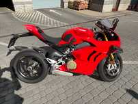 Ducati Panigale V4S
